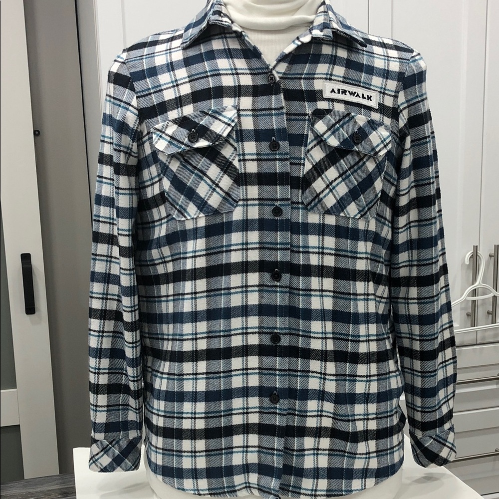 3 for $30 – Airwalk Men’s Plaid Button-Down Shirt – XS